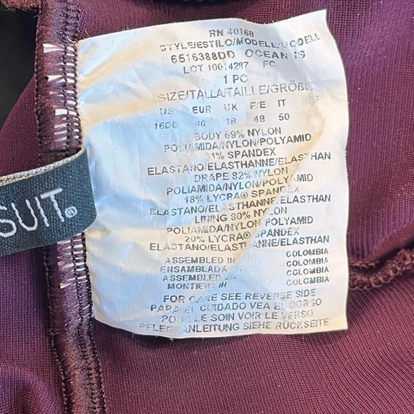 Miraclesuit Swimsuit Plum One Piece Faux Wrap 16 16DD - Picture 6 of 8